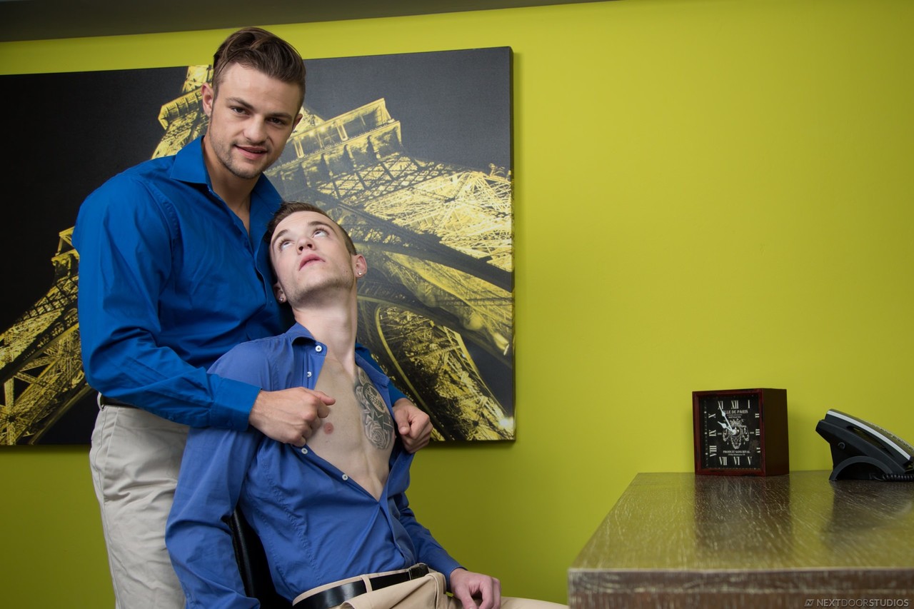 Sexy gays Scott Finn & Charlie Pattinson undress & ram each other on a table  