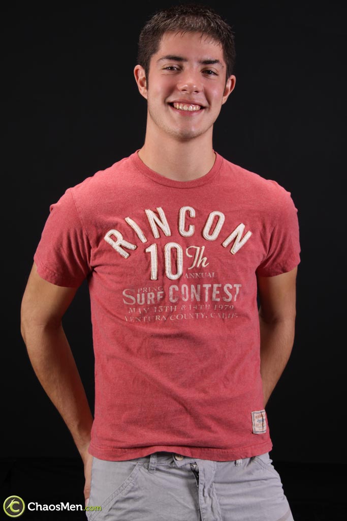 Smiley brunette twink Bryce plays  
