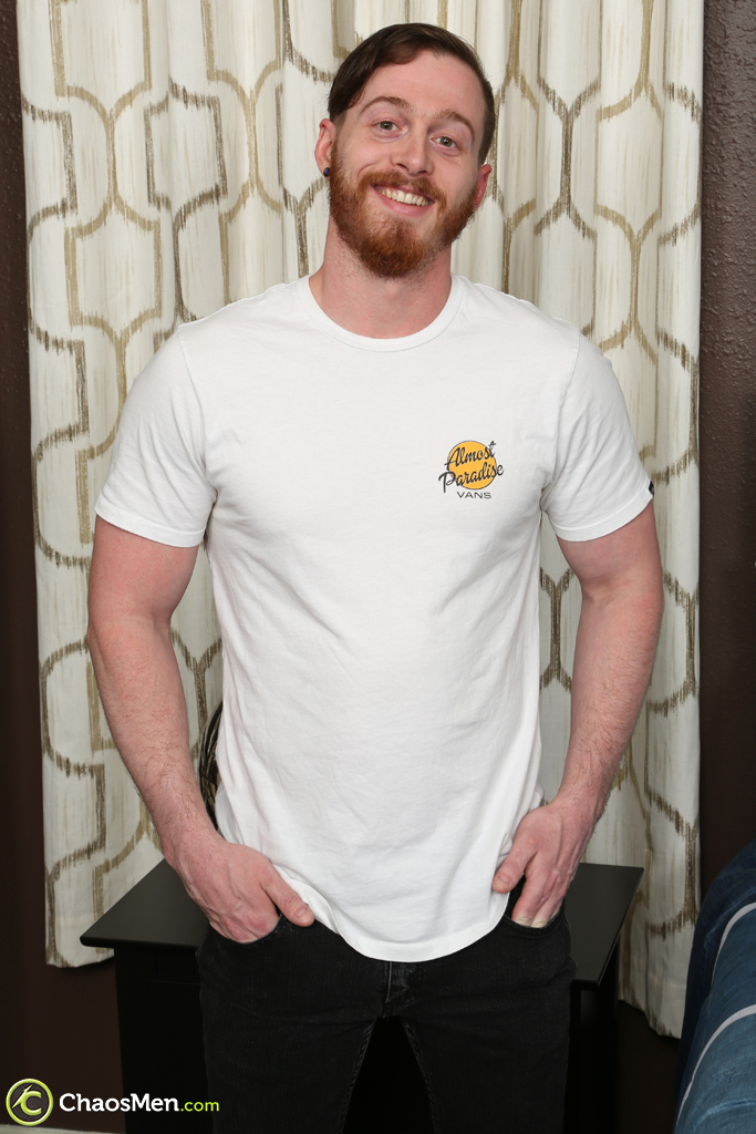 Ginger Tom Bradley shows off his sexy chest, uncut rod & big ass in a gay solo  