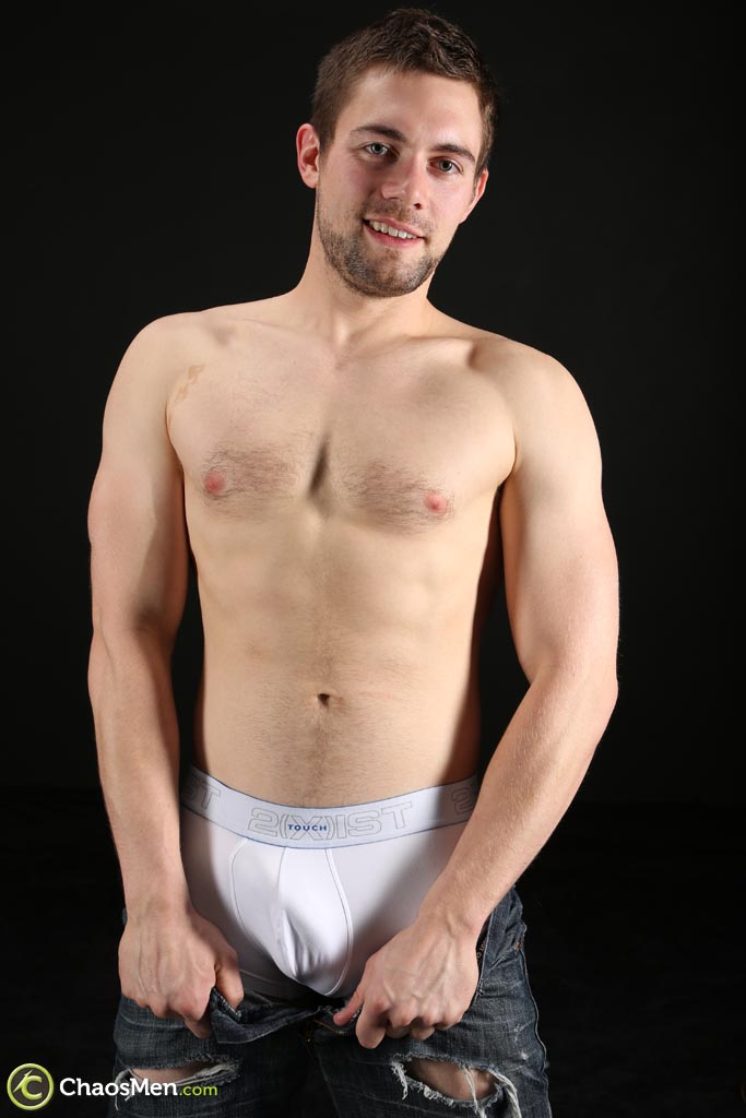 Gay Caucasian model Griffin Barrows unveils his lean body & rubs his boner  