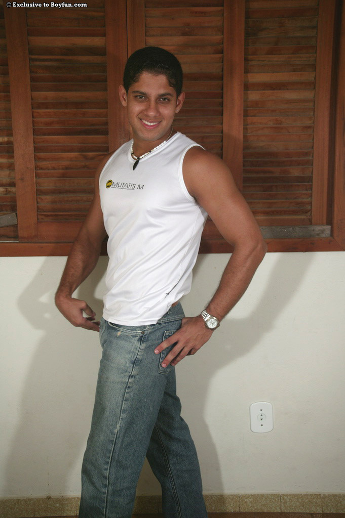 Lustful gay Latino Anderson strips, shows his muscular body & masturbates  