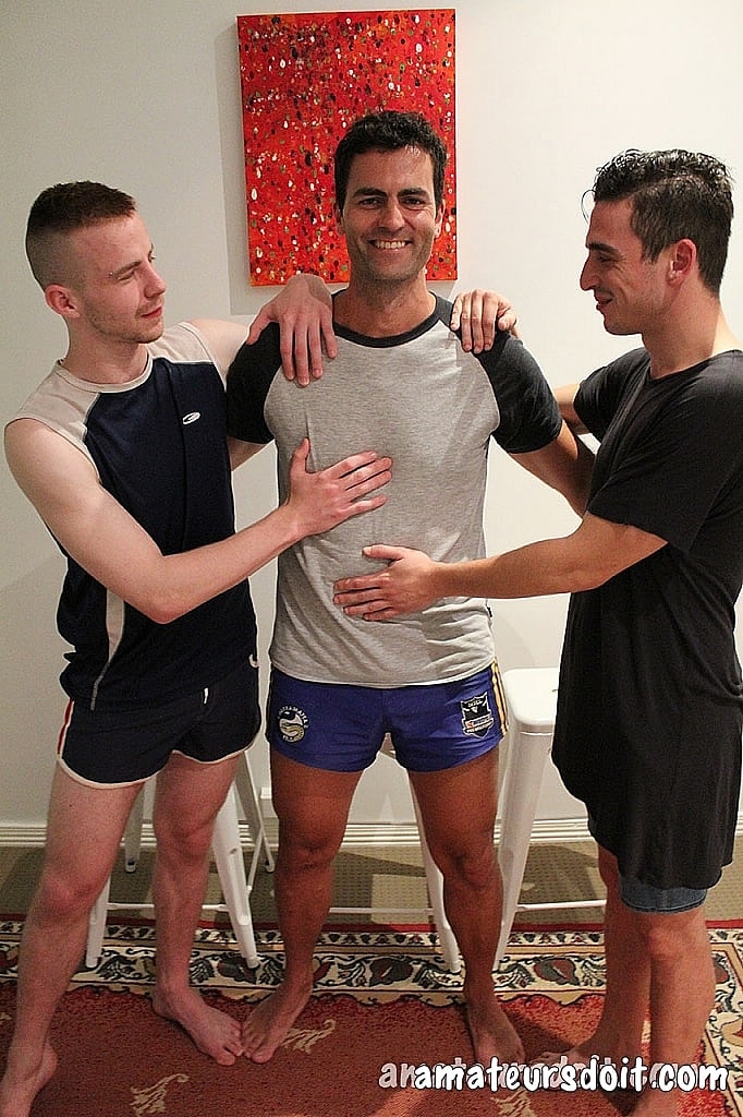 Three kinky amateur gay dudes undress and fuck in a hardcore threesome  