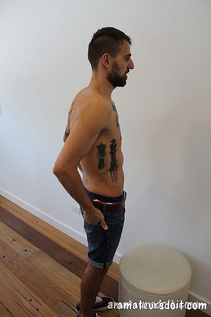 Gay model Charlie shows his skinny inked body & masturbates  