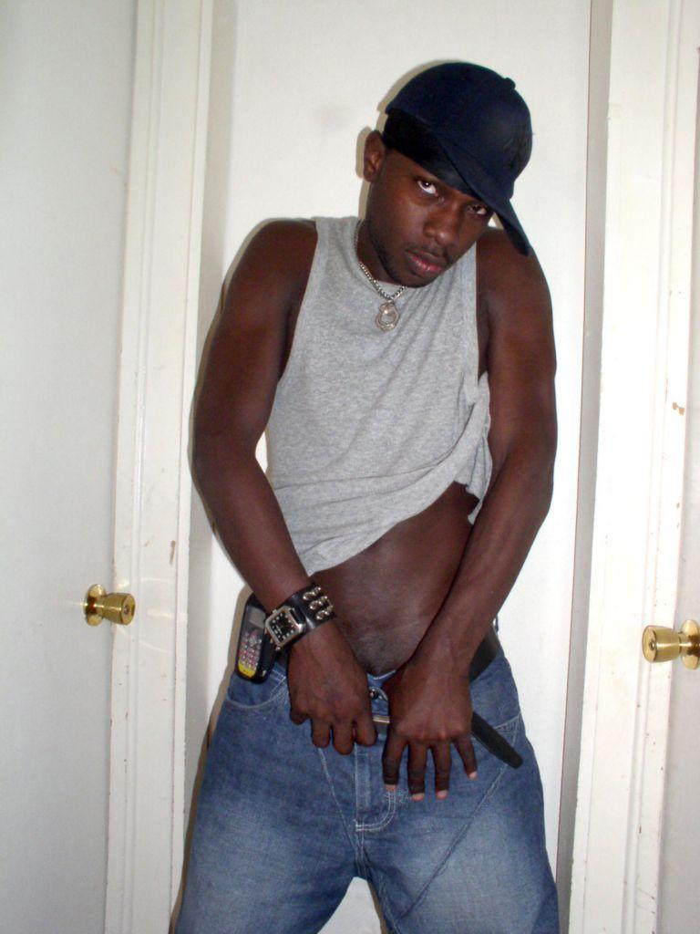 Black Gay Hunk Takes Off His Shirt And Jeans So He Could Han...  